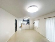 泉区和泉町 中古戸建 4080万円の居間・リビング