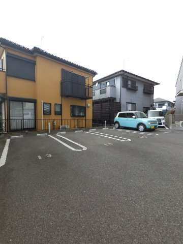 エスペランサ A棟の駐車場