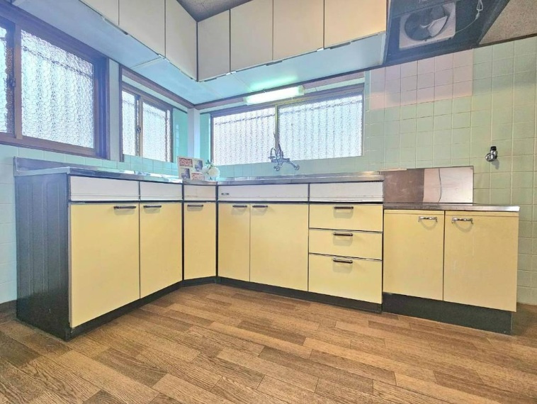 神戸市西区富士見が丘1丁目のキッチン