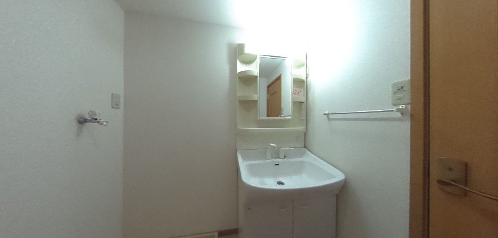 アウローラⅡの洗面所