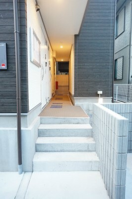 【エントランス】 | リブリ・東千葉 | 建物の内部です