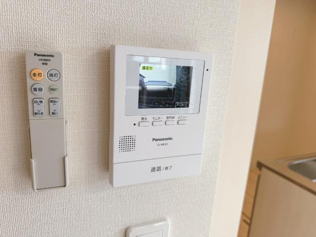 【内装】 | スプリングチェリーⅢ | カメラ付インターホン