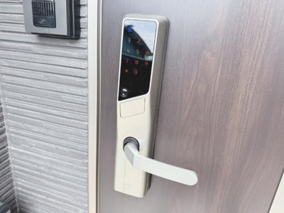 【内装】 | スプリングチェリーⅢ | 電子錠