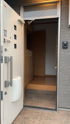 【玄関】 | レジデンス大森 | 落ち着いた玄関です