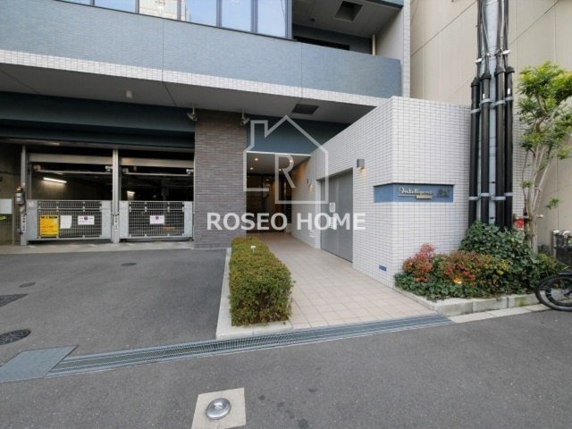 インテリジェンス御堂のエントランス