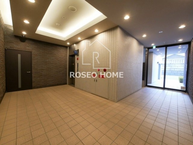 インテリジェンス御堂のロビー