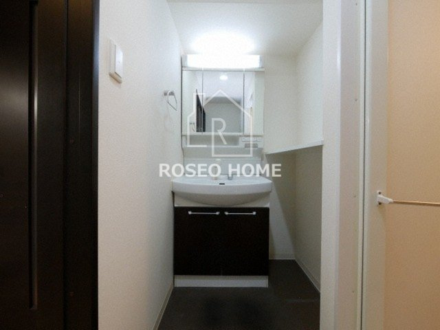 インテリジェンス御堂の洗面所|同マンション別部屋：参考写真