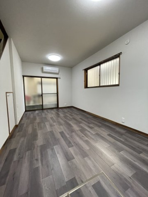 【居間・リビング】 | 成田東戸建