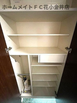 【収納】 | ライオンズ田無ウエストプレイス | 玄関収納　内装前