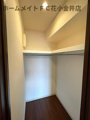 【収納】 | ライオンズ田無ウエストプレイス | ウォークインクロゼット　内装前