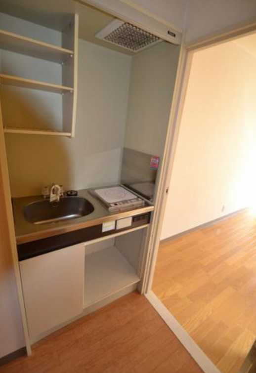 パークハイム桜新町　ネット無料　南西角部屋　管理人巡回のキッチン