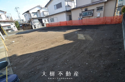 【外観】 | 綾瀬市蓼川２丁目　売地　全２区画【仲介手数料無料】