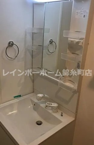 ハーモニーテラス西小岩の洗面所