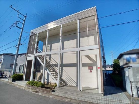 レオパレスプラムフローラの外観