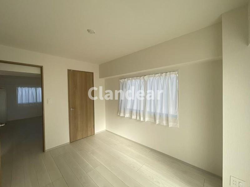 マンション第一馬橋の洋室|ドキドキの新生活も、安心してスタート。ぴったりの住まいを見つけませんか？クランディアが一緒に住まい選びをサポートします‼　まずは、お気軽にお問合せください　＃クランディア