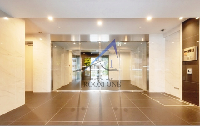 プレール・ドゥーク練馬中村橋のエントランス|エントランスです。