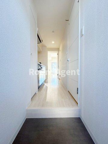 ルミノス千種の玄関