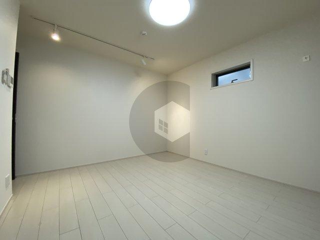 フジパレス瓜生堂の洋室