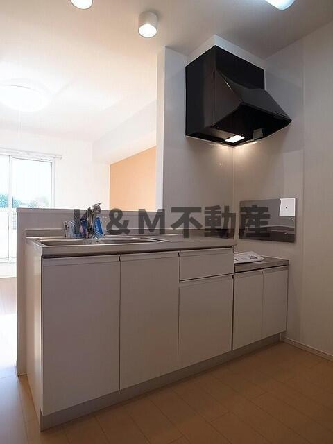 ロックガーデン森Ｃのキッチン|お料理しやすいキッチンです