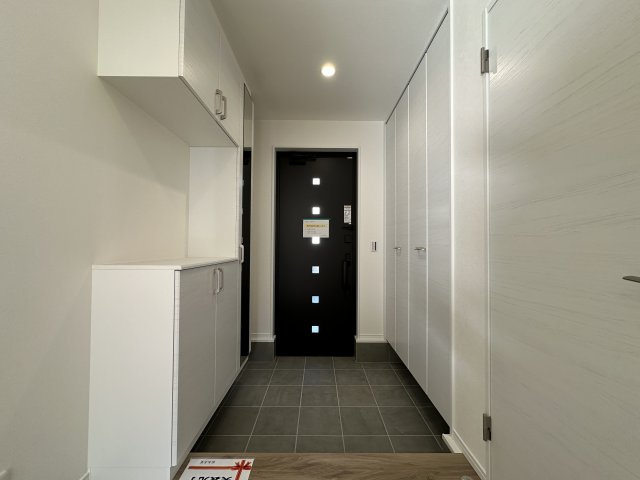 神戸市西区竜が岡2丁目新築戸建１号地の玄関