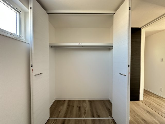 神戸市西区竜が岡2丁目新築戸建１号地の収納