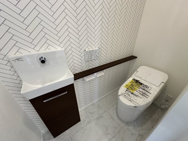 神戸市西区竜が岡2丁目新築戸建１号地のトイレ