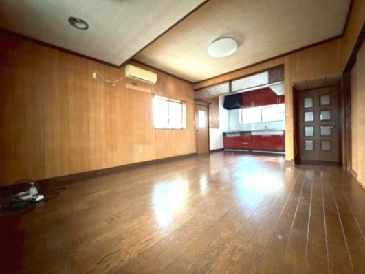 【居間・リビング】