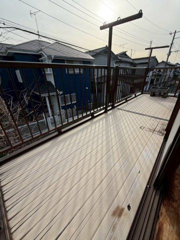 【バルコニー】