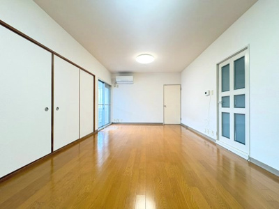 【居間・リビング】 | プレステージ新千里西町　２号館