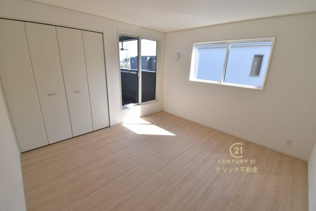 Cradlegarden　 ひたちなか市平磯遠原町　第2　1の洋室|フローリングなので重い家具も置けます。好きなものを集めてお気に入りの空間を作るのも楽しみですね。