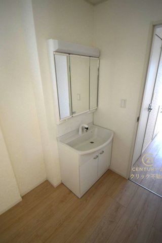Cradlegarden　 ひたちなか市平磯遠原町　第2　1の独立洗面台|洗面台は洗練されたシンプルなデザインでお手入れも楽です。