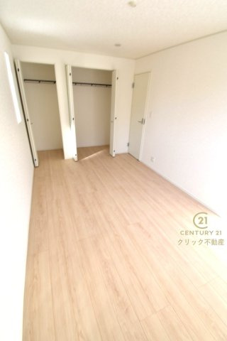 Cradlegarden　 ひたちなか市平磯遠原町　第2　1の洋室|採光バッチリ・通風良好です。
たっぷり差し込む陽光がお部屋を明るく照らします！