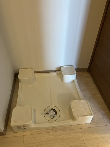 ドレッセ南町田  シエルコートのランドリースペース|洗濯機防水パン