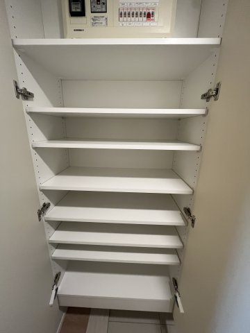 ドレッセ南町田  シエルコートの収納|下足入れ