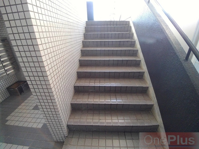 ステラ田中町のロビー