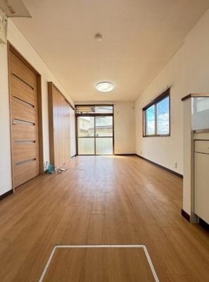 【居間・リビング】 | 塩屋北町４丁目　中古戸建