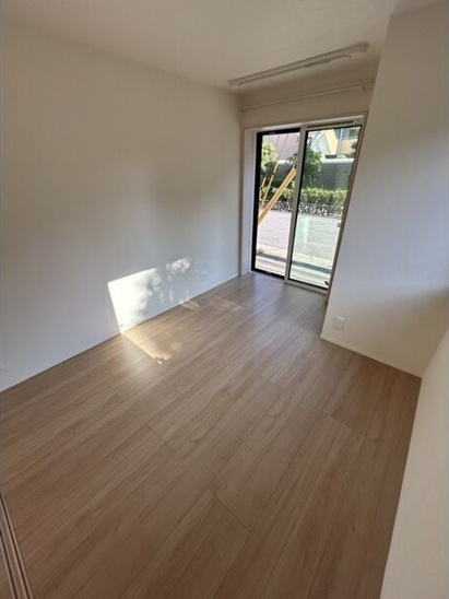 【寝室】skye松浜町 