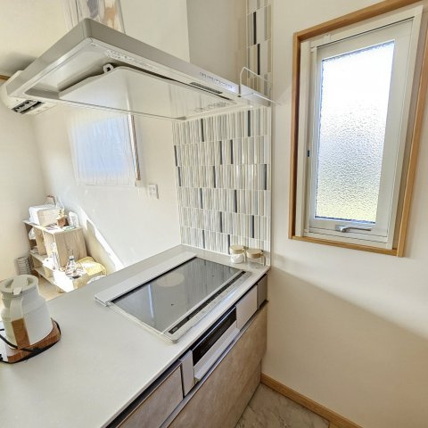 高崎市若田町141-10のキッチン