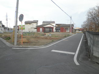 【前面道路含む現地写真】 | 前面道路含む現地写真です