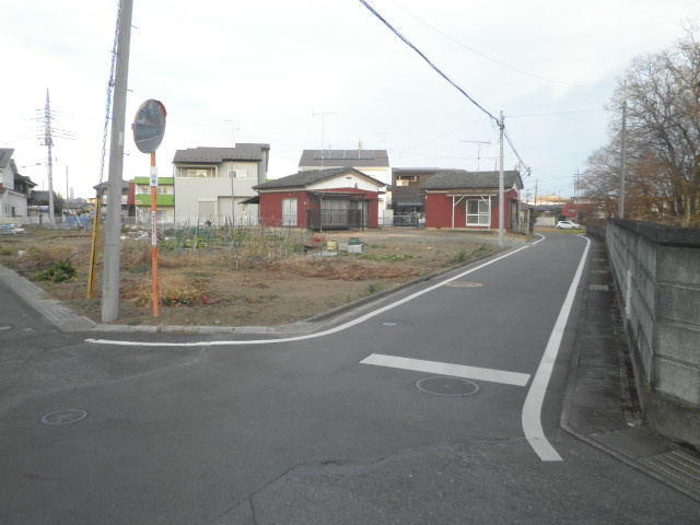 【前面道路含む現地写真】 | 売地：内ヶ島町298.65坪 | 前面道路含む現地写真です