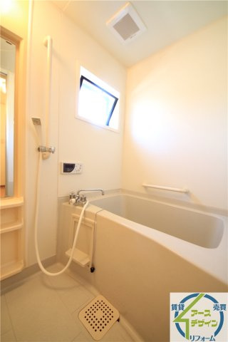 アルパポンテ一番館の浴室|※類似部屋