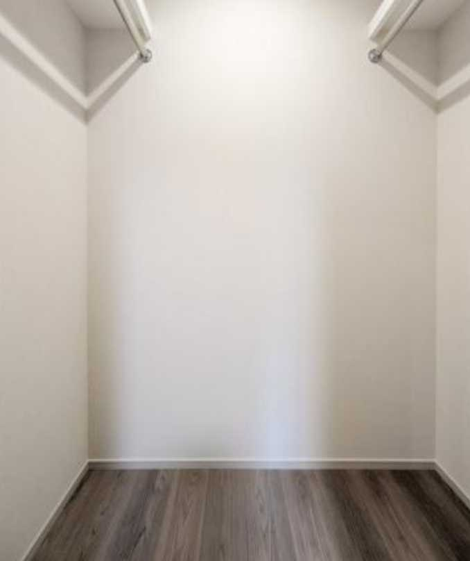 グレーシアフィット三軒茶屋　築浅　ペット相談　駐車場の収納