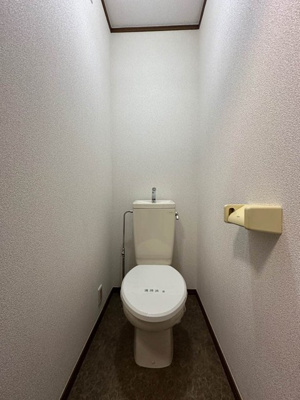 【トイレ】 | ハイム愛花D | 人気のバストイレ別です♪トイレが独立していると使いやすいですよね☆