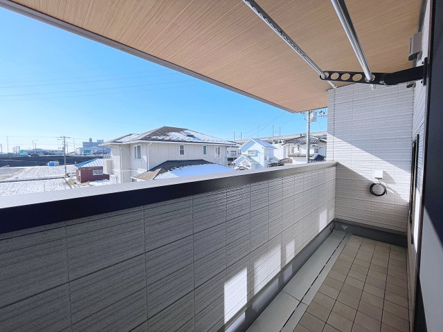 中古戸建　郡山市富久山町久保田本木　行健小・行健中のバルコニー|南側に面した明るいバルコニー！