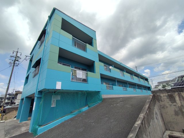 サンヒル鷹丘の外観