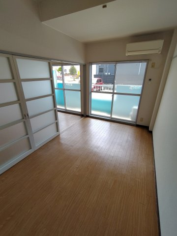 サンヒル鷹丘の居間・リビング