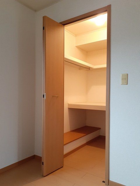 フォレストⅥの収納