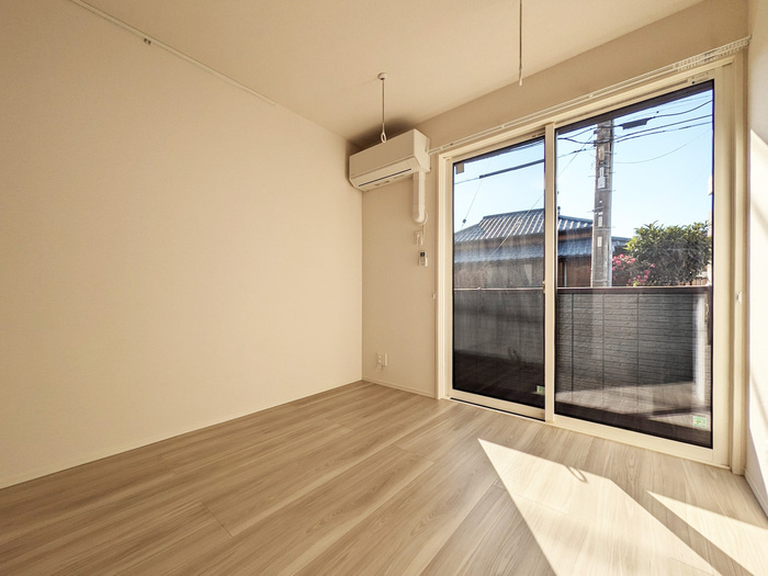 D-ROOM PREMIUM 多磨霊園駅の居間・リビング