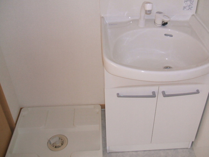 ポルトボヌール　B棟の洗面所