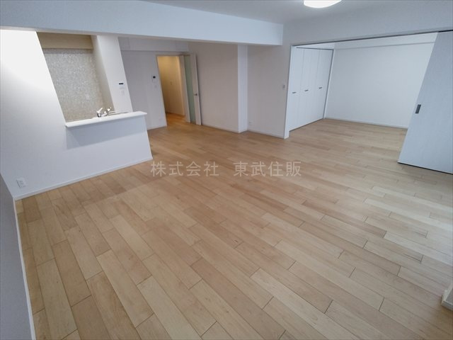 【居間・リビング】 | みよしみずほ台サンライトマンションC棟 | 使いやすいリビングです